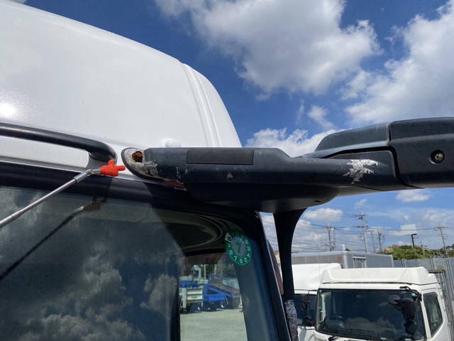 三菱ふそうスーパーグレートトレーラーヘッド（トラクターヘッド）大型（10t）[写真30]