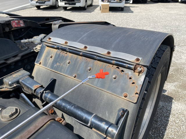 三菱ふそうスーパーグレートトレーラーヘッド（トラクターヘッド）大型（10t）[写真34]