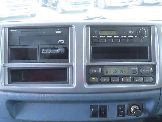 日野レンジャー深ダンプ（土砂禁ダンプ）増トン（6t・8t）[写真22]