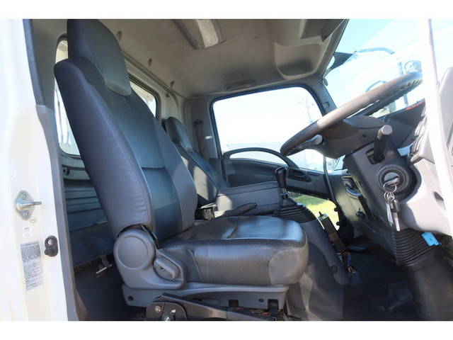 いすゞフォワードダンプ中型（4t）[写真30]