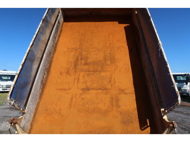 いすゞフォワードダンプ中型（4t）[写真08]