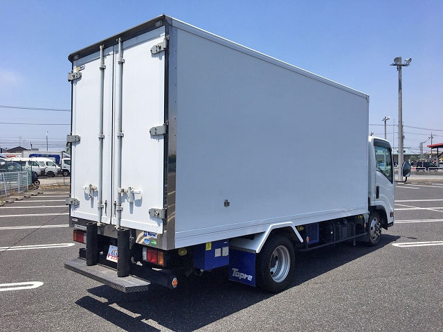 いすゞエルフ冷凍車（冷蔵車）小型（2t・3t）[写真02]