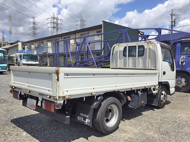 いすゞエルフ平ボディ小型（2t・3t）[写真02]