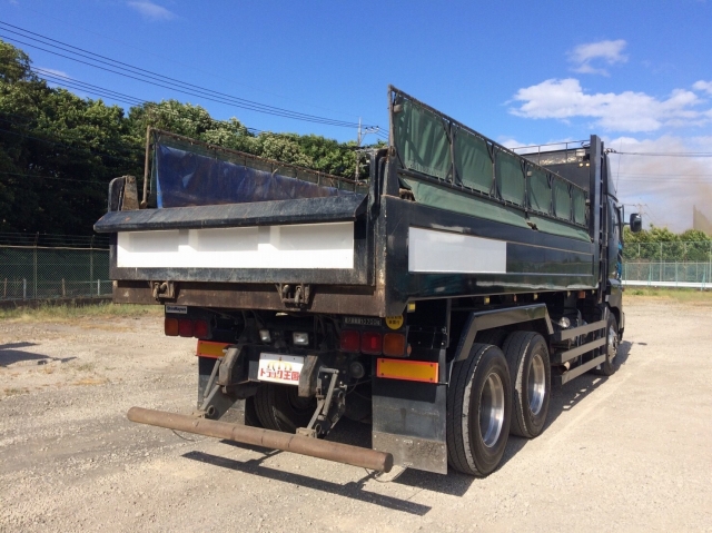 日野プロフィアダンプ大型（10t）[写真02]