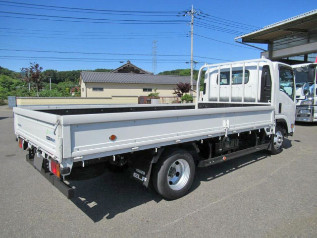 いすゞエルフ平ボディ小型（2t・3t）[写真02]