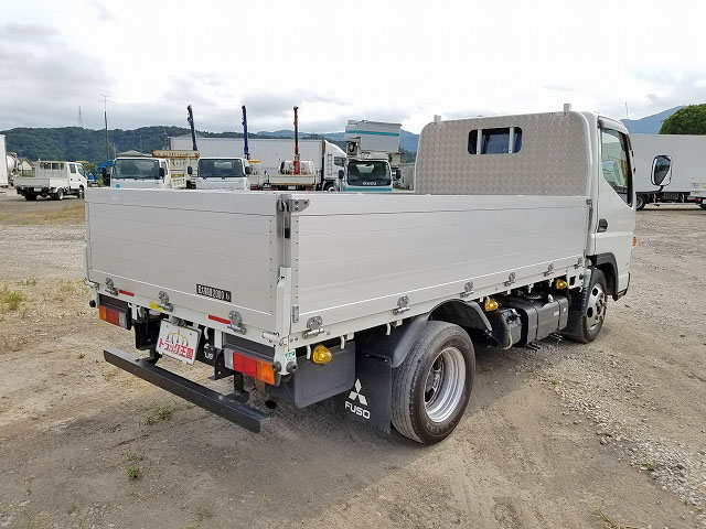 三菱ふそうキャンターアルミブロック小型（2t・3t）[写真02]