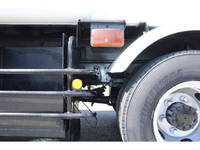 いすゞフォワードパッカー車（塵芥車）増トン（6t・8t）[写真14]