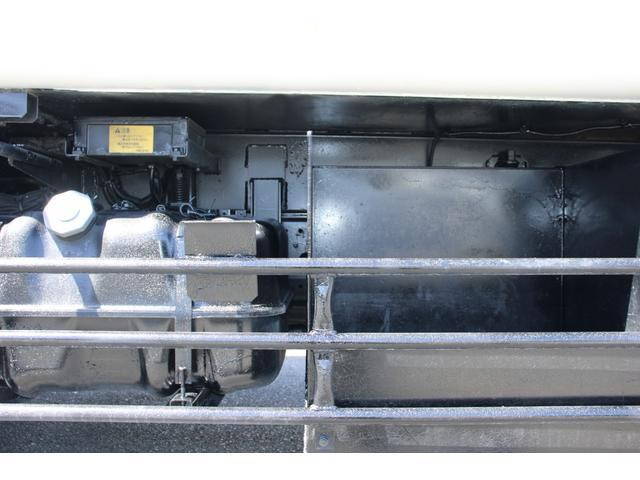 いすゞフォワードパッカー車（塵芥車）増トン（6t・8t）[写真27]