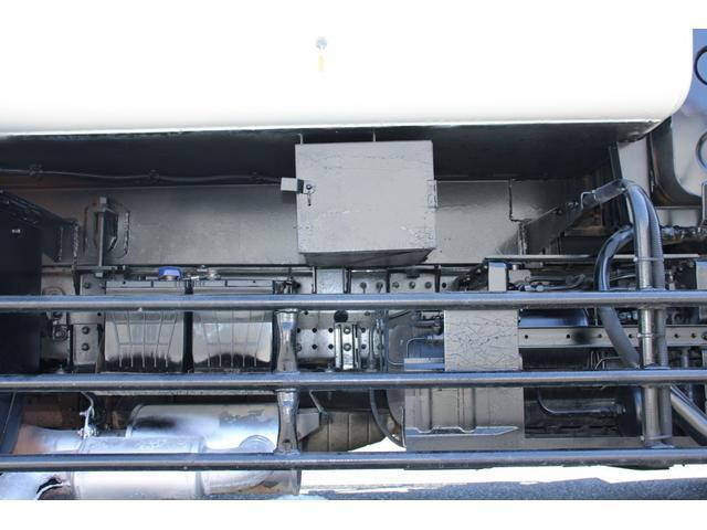 いすゞフォワードパッカー車（塵芥車）増トン（6t・8t）[写真30]
