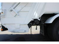 いすゞフォワードパッカー車（塵芥車）増トン（6t・8t）[写真32]