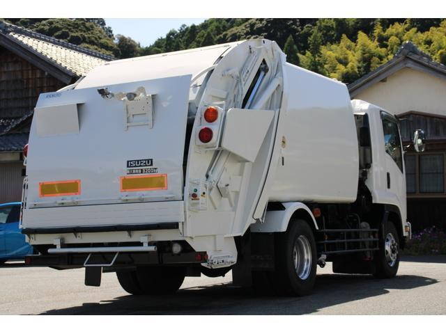 いすゞフォワードパッカー車（塵芥車）増トン（6t・8t）[写真04]