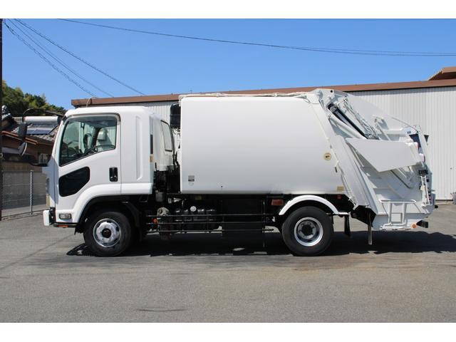 いすゞフォワードパッカー車（塵芥車）増トン（6t・8t）[写真06]