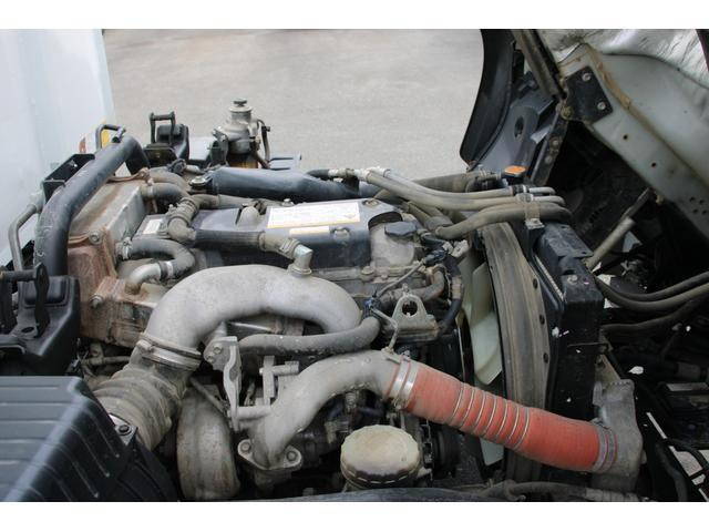 いすゞフォワードダンプ中型（4t）[写真12]