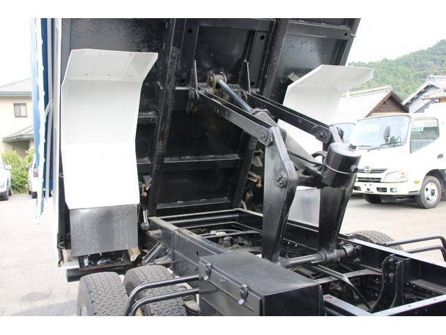 いすゞフォワードダンプ中型（4t）[写真16]