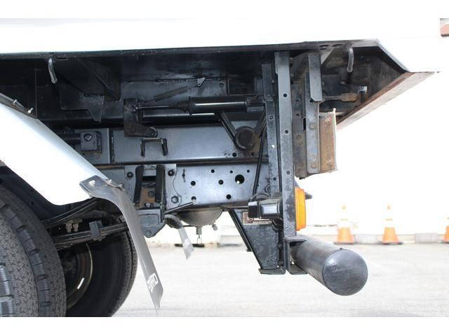 いすゞフォワードダンプ中型（4t）[写真19]