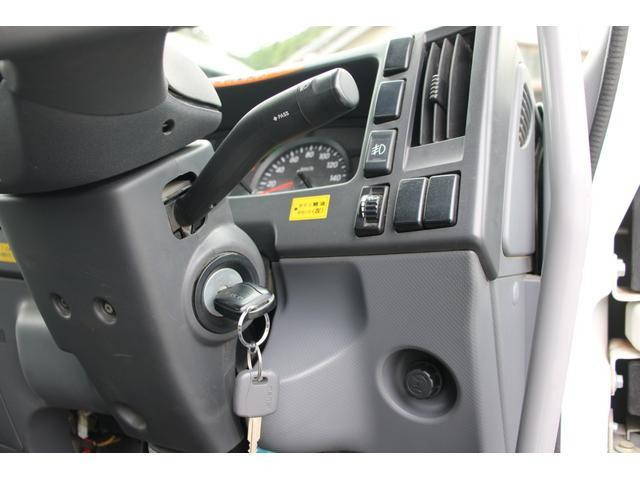 いすゞフォワードダンプ中型（4t）[写真32]