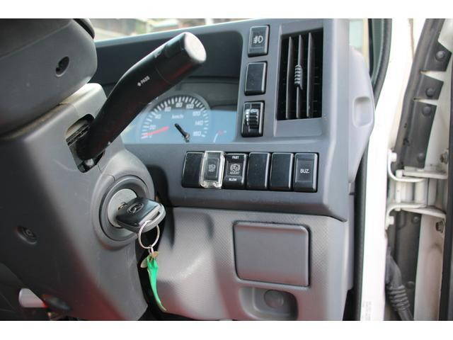 マツダタイタン平ボディ小型（2t・3t）[写真29]