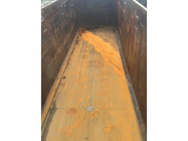 UDトラックスクオンコンテナ専用車大型（10t）[写真11]