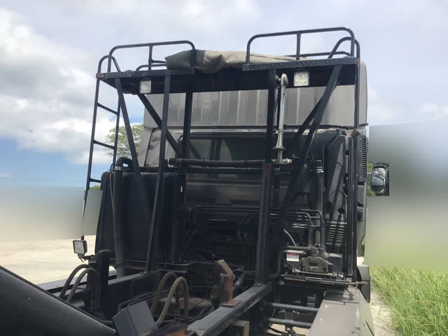 UDトラックスクオンコンテナ専用車大型（10t）[写真12]