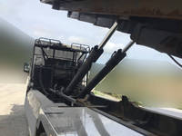 UDトラックスクオンコンテナ専用車大型（10t）[写真14]