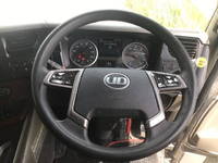 UDトラックスクオンコンテナ専用車大型（10t）[写真28]