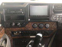 UDトラックスクオンコンテナ専用車大型（10t）[写真29]