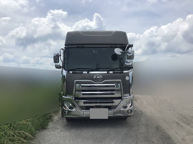 UDトラックスクオンコンテナ専用車大型（10t）[写真06]