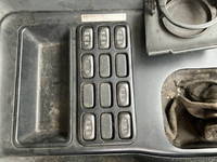 三菱ふそうスーパーグレート深ダンプ（土砂禁ダンプ）大型（10t）[写真38]