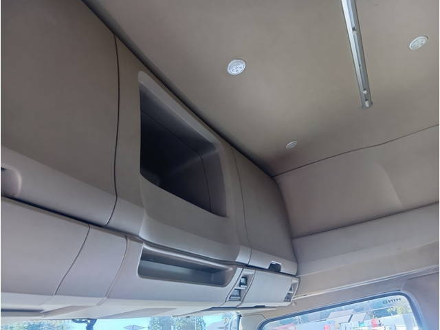 日野プロフィアトレーラーヘッド（トラクターヘッド）大型（10t）[写真26]