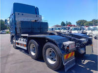 日野プロフィアトレーラーヘッド（トラクターヘッド）大型（10t）[写真02]