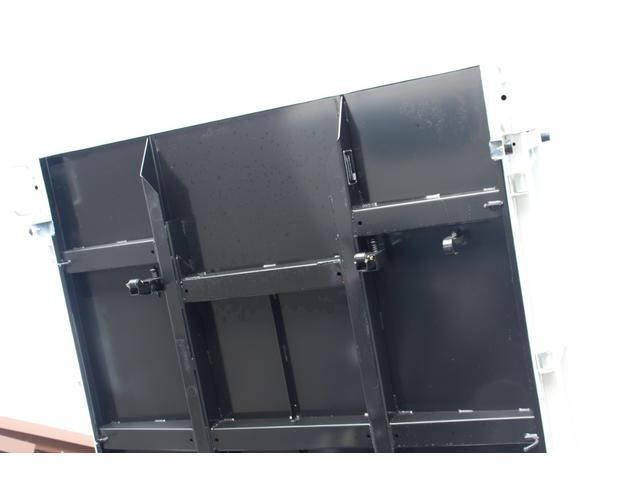 三菱ふそうキャンターダンプ小型（2t・3t）[写真16]