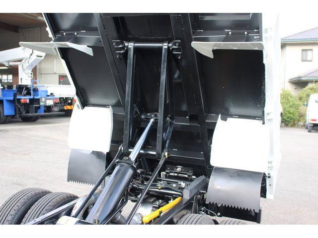 三菱ふそうキャンターダンプ小型（2t・3t）[写真17]