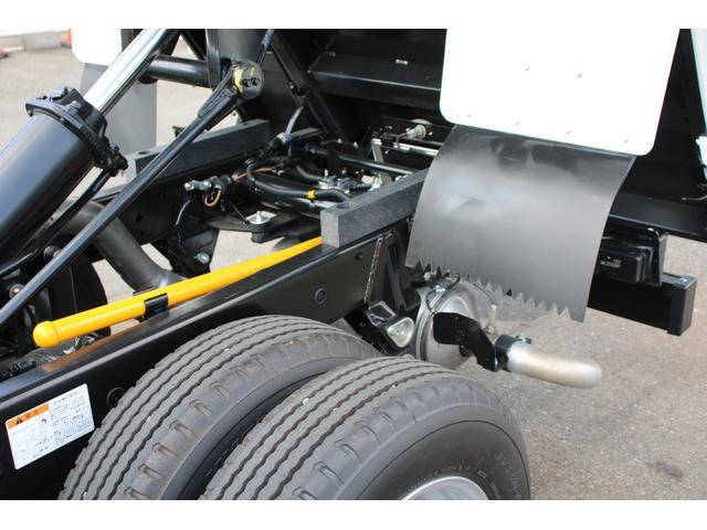 三菱ふそうキャンターダンプ小型（2t・3t）[写真19]