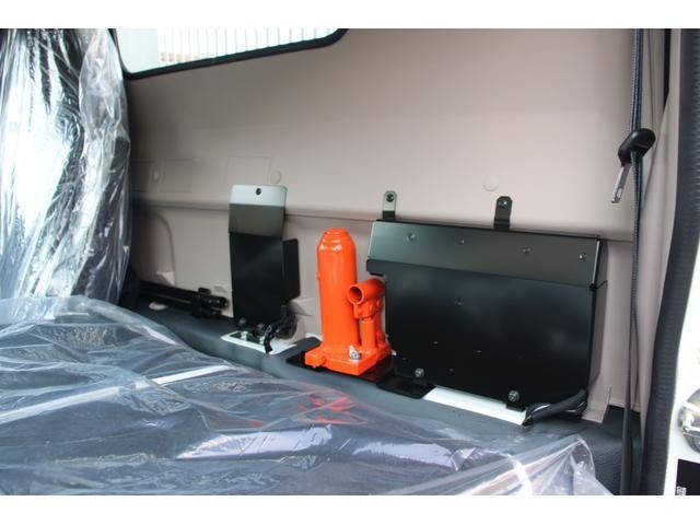 三菱ふそうキャンターダンプ小型（2t・3t）[写真38]