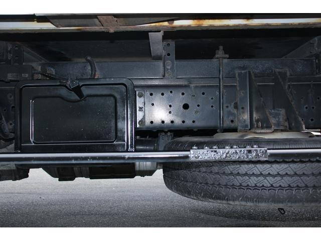 日野デュトロ冷凍車（冷蔵車）小型（2t・3t）[写真20]