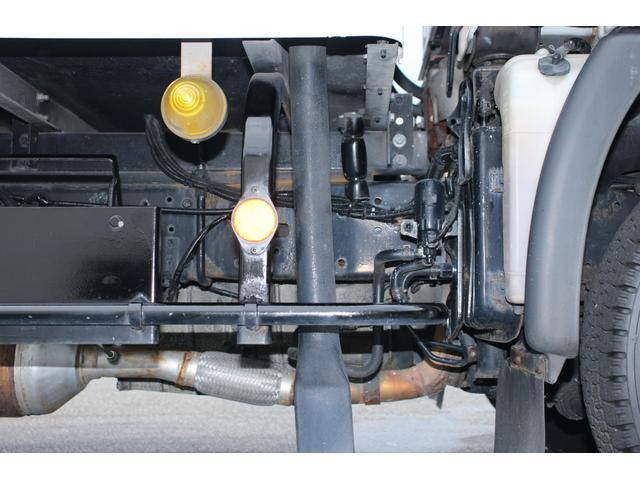 日野デュトロ冷凍車（冷蔵車）小型（2t・3t）[写真25]