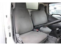 日野デュトロ冷凍車（冷蔵車）小型（2t・3t）[写真37]