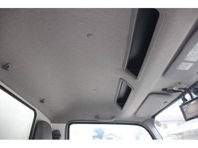 日野デュトロ冷凍車（冷蔵車）小型（2t・3t）[写真37]