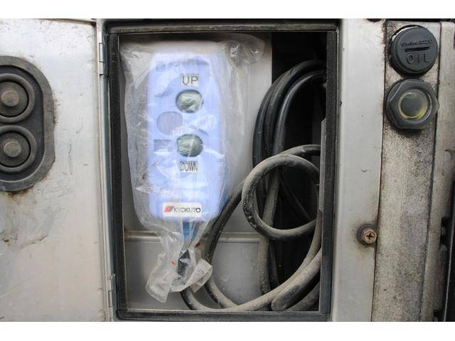 いすゞエルフダブルキャブ（Wキャブ）小型（2t・3t）[写真15]