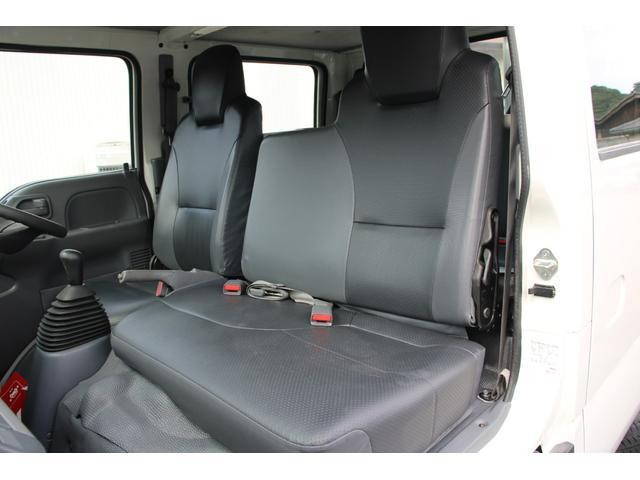 いすゞエルフダブルキャブ（Wキャブ）小型（2t・3t）[写真32]