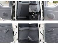 いすゞエルフダブルキャブ（Wキャブ）小型（2t・3t）[写真34]