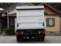 いすゞエルフダブルキャブ（Wキャブ）小型（2t・3t）[写真08]