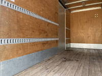 三菱ふそうキャンターアルミバン小型（2t・3t）[写真13]