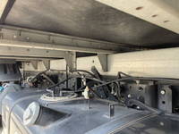 三菱ふそうキャンターアルミバン小型（2t・3t）[写真21]