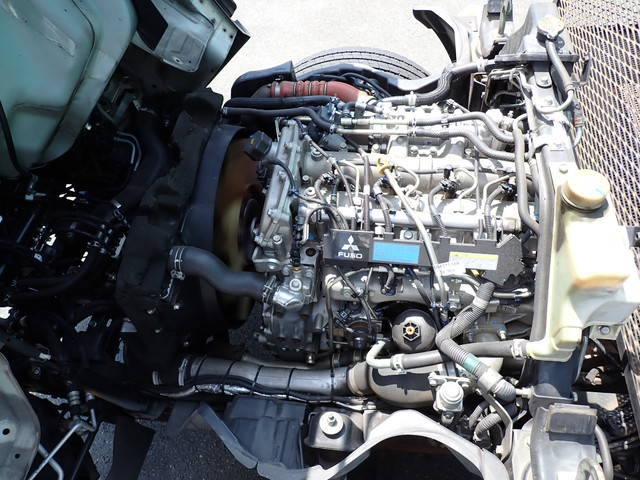 三菱ふそうキャンターパッカー車（塵芥車）小型（2t・3t）[写真38]