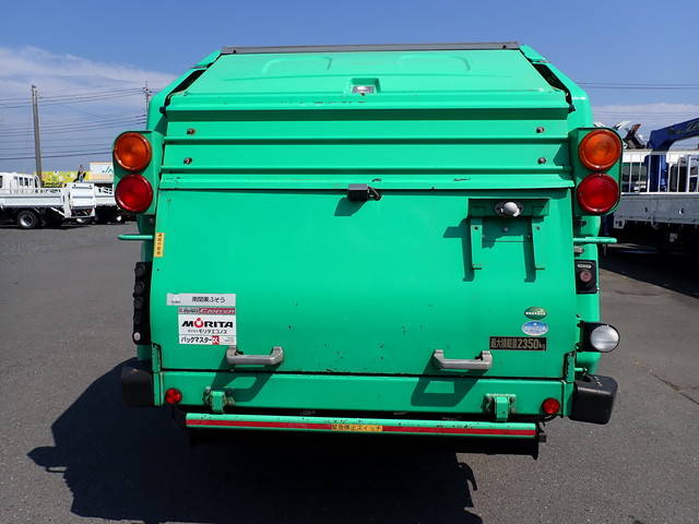 三菱ふそうキャンターパッカー車（塵芥車）小型（2t・3t）[写真05]