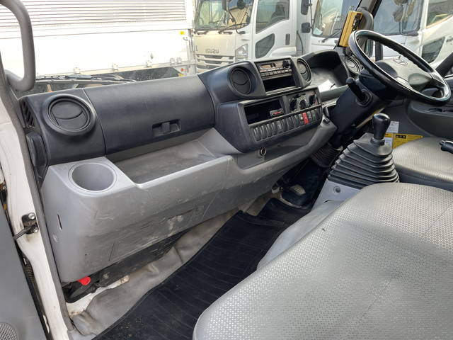 日野デュトロローダーダンプ小型（2t・3t）[写真33]