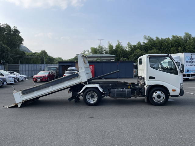 日野デュトロローダーダンプ小型（2t・3t）[写真06]
