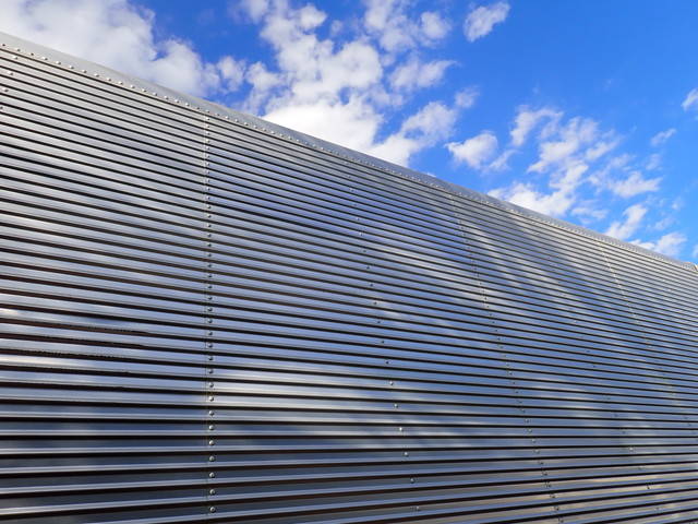 いすゞフォワードアルミウイング中型（4t）[写真11]