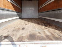 いすゞフォワードアルミウイング中型（4t）[写真15]